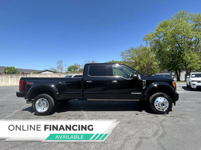 Used 2017 Ford F450 Platinum w/ Platinum Ultimate Package