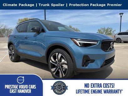 New 2025 Volvo XC40 B5 Ultra w/ Protection Package Premier