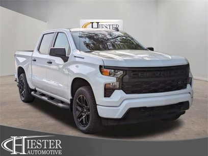 New 2025 Chevrolet Silverado 1500 Custom w/ Turbomax Blackout Package