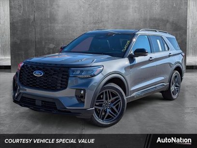New 2025 Ford Explorer ST-Line w/ Premium Package