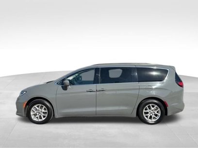 Used 2022 Chrysler Pacifica Touring-L
