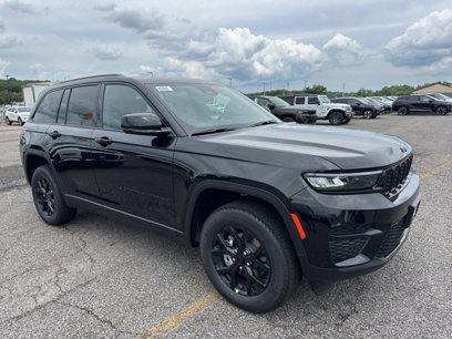 New 2025 Jeep Grand Cherokee Altitude