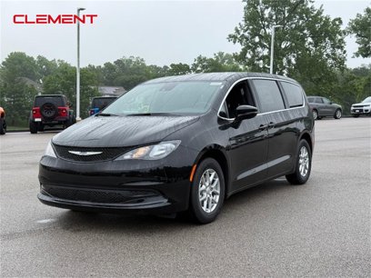 New 2025 Chrysler Voyager LX