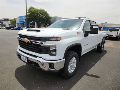 New 2025 Chevrolet Silverado 2500 LT w/ Convenience Package