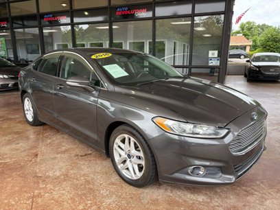 Used 2016 Ford Fusion SE w/ Equipment Group 202A