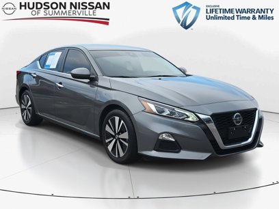 Used 2022 Nissan Altima 2.5 SV
