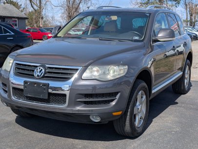 Used 2009 Volkswagen Touareg V6