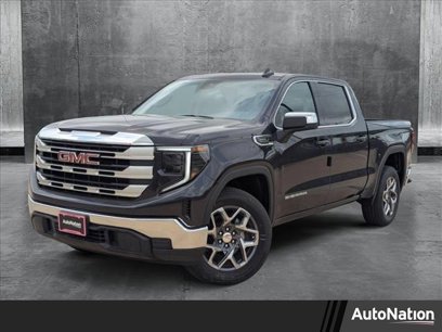 New 2025 GMC Sierra 1500 SLE