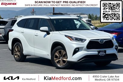Used 2022 Toyota Highlander Bronze Edition