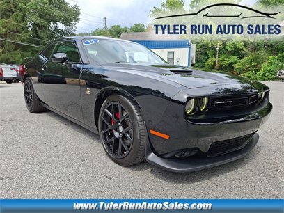 Used 2015 Dodge Challenger R/T Scat Pack w/ Scat Pack Appearance Package