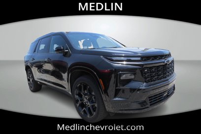 Used 2024 Chevrolet Traverse RS w/ LPO, Floor Liner Package