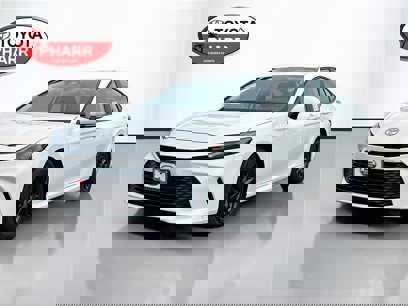 New 2025 Toyota Camry LE