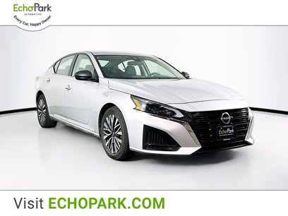 Used 2024 Nissan Altima 2.5 SV