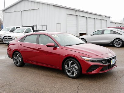 Used 2025 Hyundai Elantra SEL
