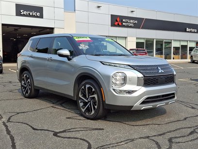 Used 2024 Mitsubishi Outlander SE