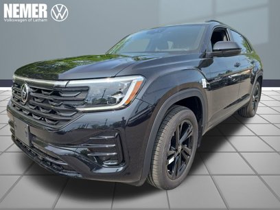 New 2025 Volkswagen Atlas Cross Sport SEL R-Line