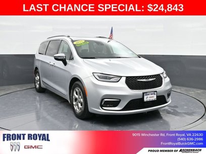 Used 2023 Chrysler Pacifica Limited