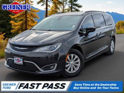 Used 2017 Chrysler Pacifica Touring-L