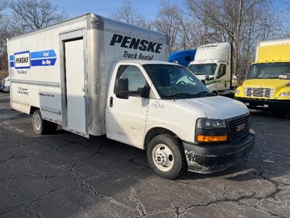 Used 2022 GMC Savana 3500 Extended w/ Power Convenience Package