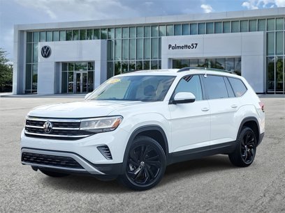 Certified 2023 Volkswagen Atlas SE w/ Black Wheel Package