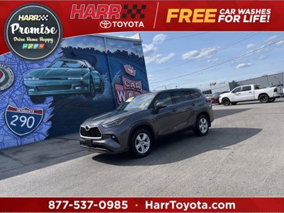 Certified 2022 Toyota Highlander LE