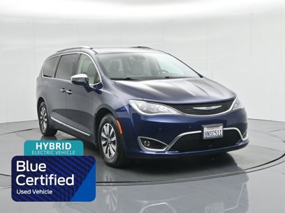 Used 2020 Chrysler Pacifica Limited w/ Advanced Safetytec Group