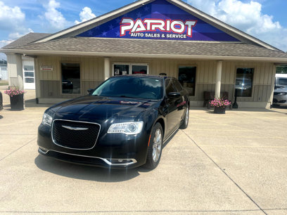 Used 2017 Chrysler 300 Limited w/ Driver Convenience Group