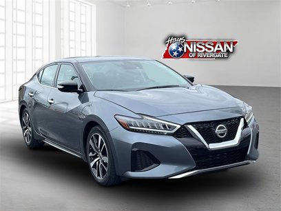 Used 2023 Nissan Maxima SV w/ Floor Mat Group
