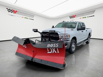 New 2024 RAM 2500 Tradesman w/ Chrome Appearance Group