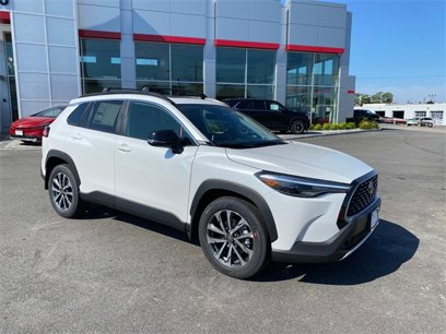 New 2025 Toyota Corolla Cross XLE
