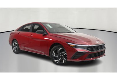New 2025 Hyundai Elantra Sport w/ Cargo Package
