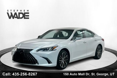 Used 2025 Lexus ES 300h w/ Premium Package