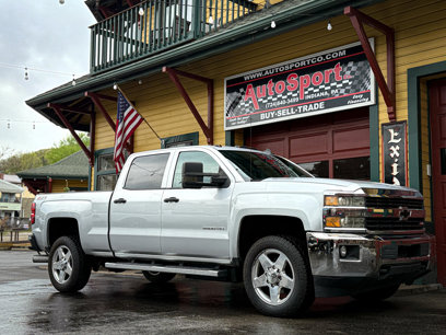 Used 2015 Chevrolet Silverado 2500 LT w/ Z71 Package, Off-Road