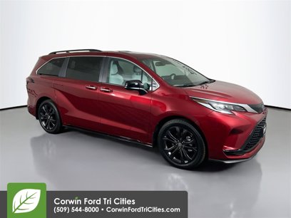 Used 2024 Toyota Sienna XSE