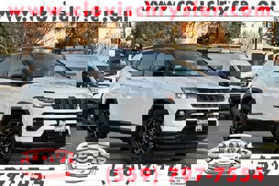Used 2023 Jeep Compass Altitude