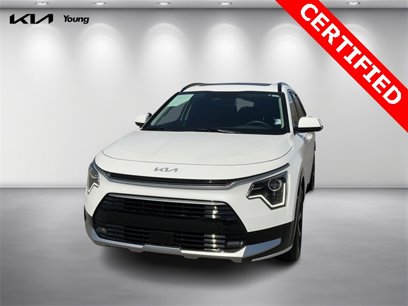 Certified 2024 Kia Niro EX Touring
