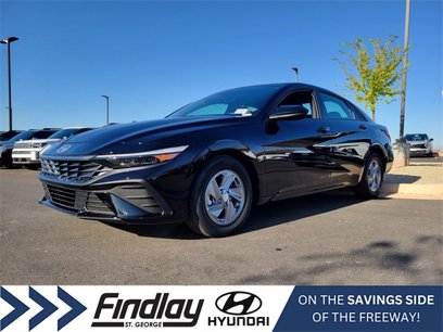 New 2025 Hyundai Elantra SE