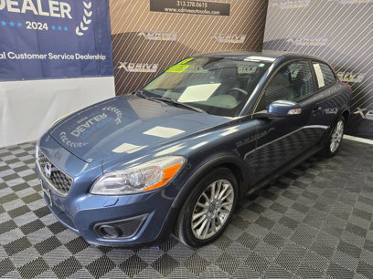 Used 2011 Volvo C30 T5 w/ Multimedia Pkg