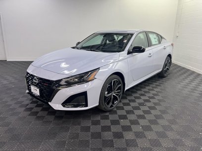 New 2025 Nissan Altima 2.5 SR