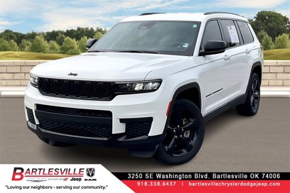 Used 2023 Jeep Grand Cherokee L Laredo