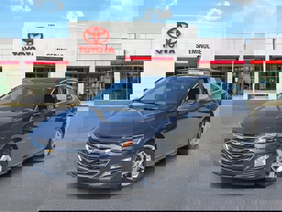 Used 2023 Chevrolet Malibu LT w/ Driver Confidence Package