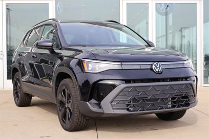 New 2025 Volkswagen Taos SE