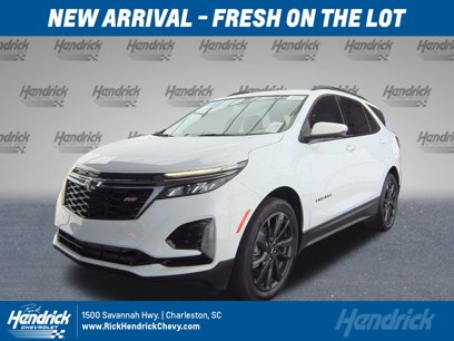 Certified 2022 Chevrolet Equinox RS w/ Infotainment Package