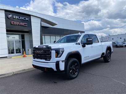 New 2025 GMC Sierra 2500 AT4 w/ AT4 Premium Plus Package
