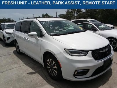 Used 2021 Chrysler Pacifica Touring-L