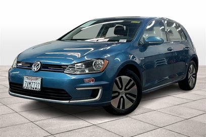 Used 2016 Volkswagen e-Golf SE w/ DC Fast Charging Package