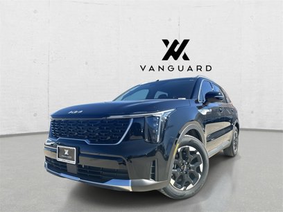 New 2025 Kia Sorento S w/ Panoramic Sunroof Package
