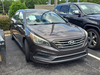 Used 2016 Hyundai Sonata Limited w/ Option Group 04