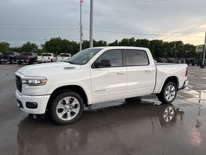 New 2025 RAM 1500 4x4 Crew Cab