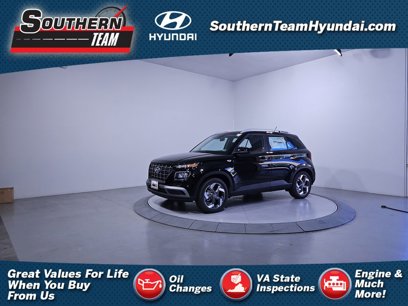 New 2025 Hyundai Venue SEL